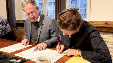 Stephan Thomae und Justine Hermann. (Foto: Henrik Hecht)